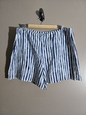 Vince Painterly Stripe Tencel Pull-On Shorts Size Large
